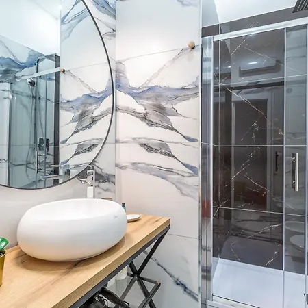 Iflat Monti Brand New Spacious & Comfortable Gem Rzym